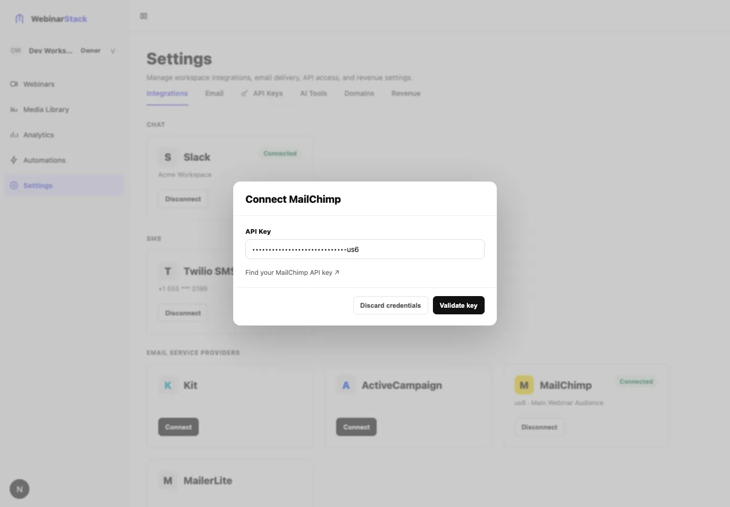 Connect MailChimp dialog showing a masked API key with data center suffix and the Validate key button